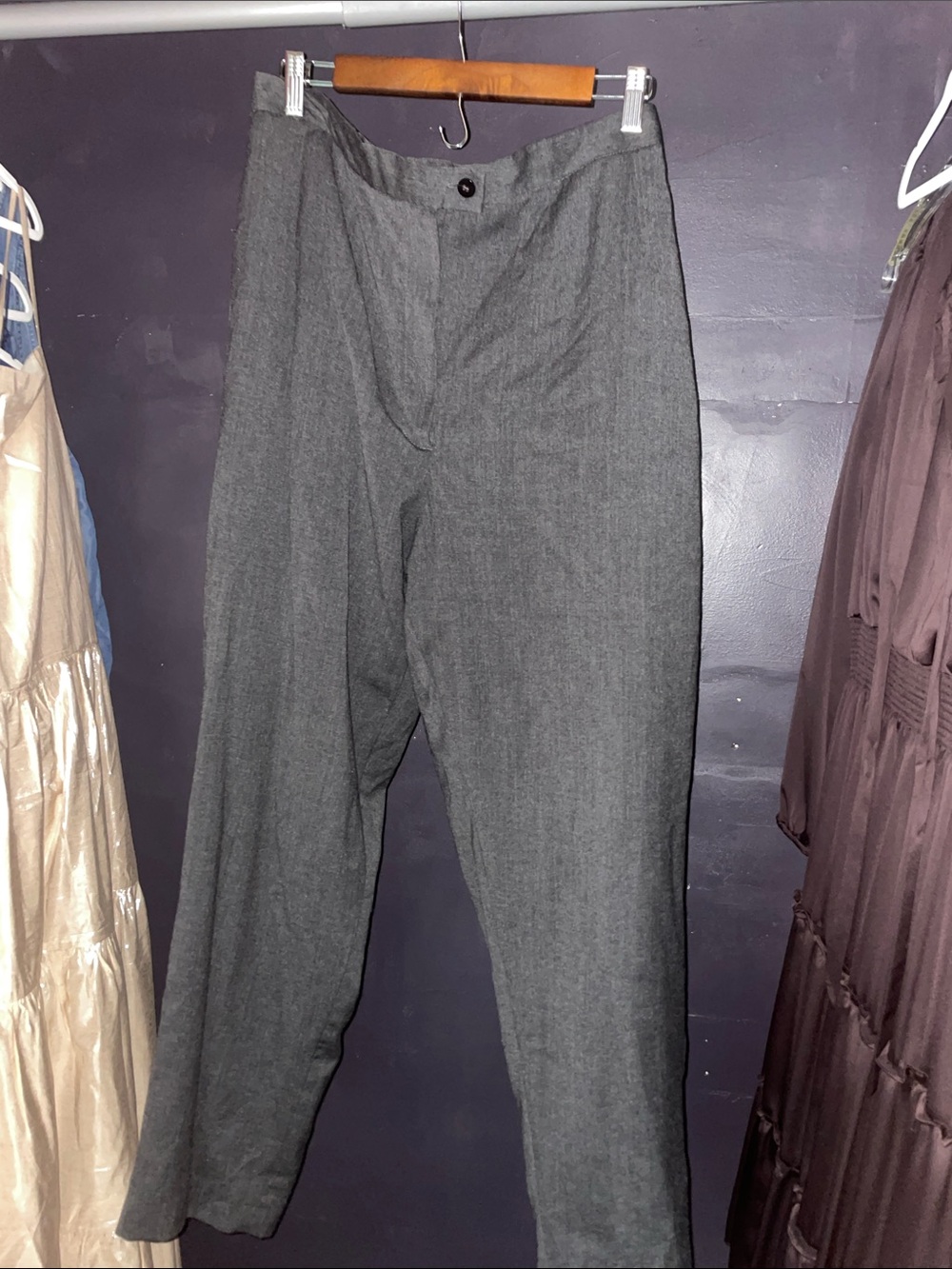 Harve Benard Women's Gray Tailored Dress Pants